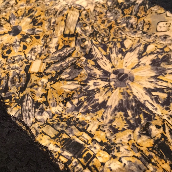 Allen B.: Asymmetrical Tank Top Blouse - Picture 7 of 7